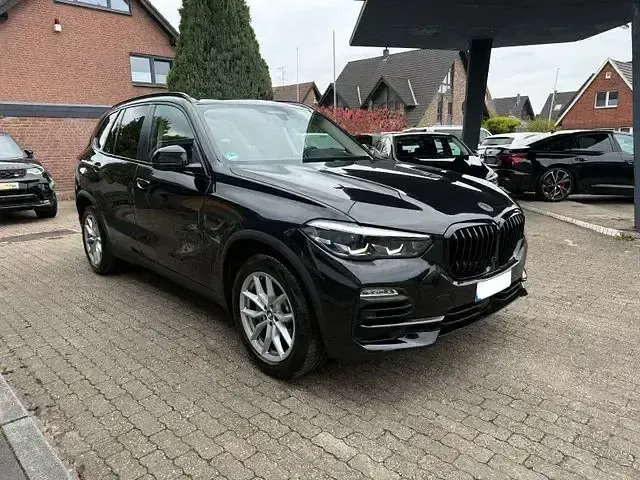 Gebraucht BMW X5 Performance 265 PS (194 kW) 2019 Schwarz SUV