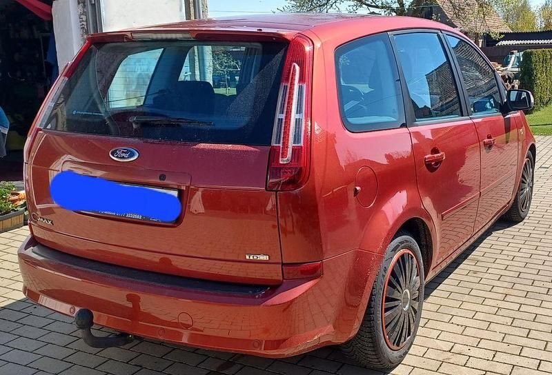 Gebraucht Ford C-MAX Titanium 110 PS (80 kW) 2010 Rot Van / Kleinbus