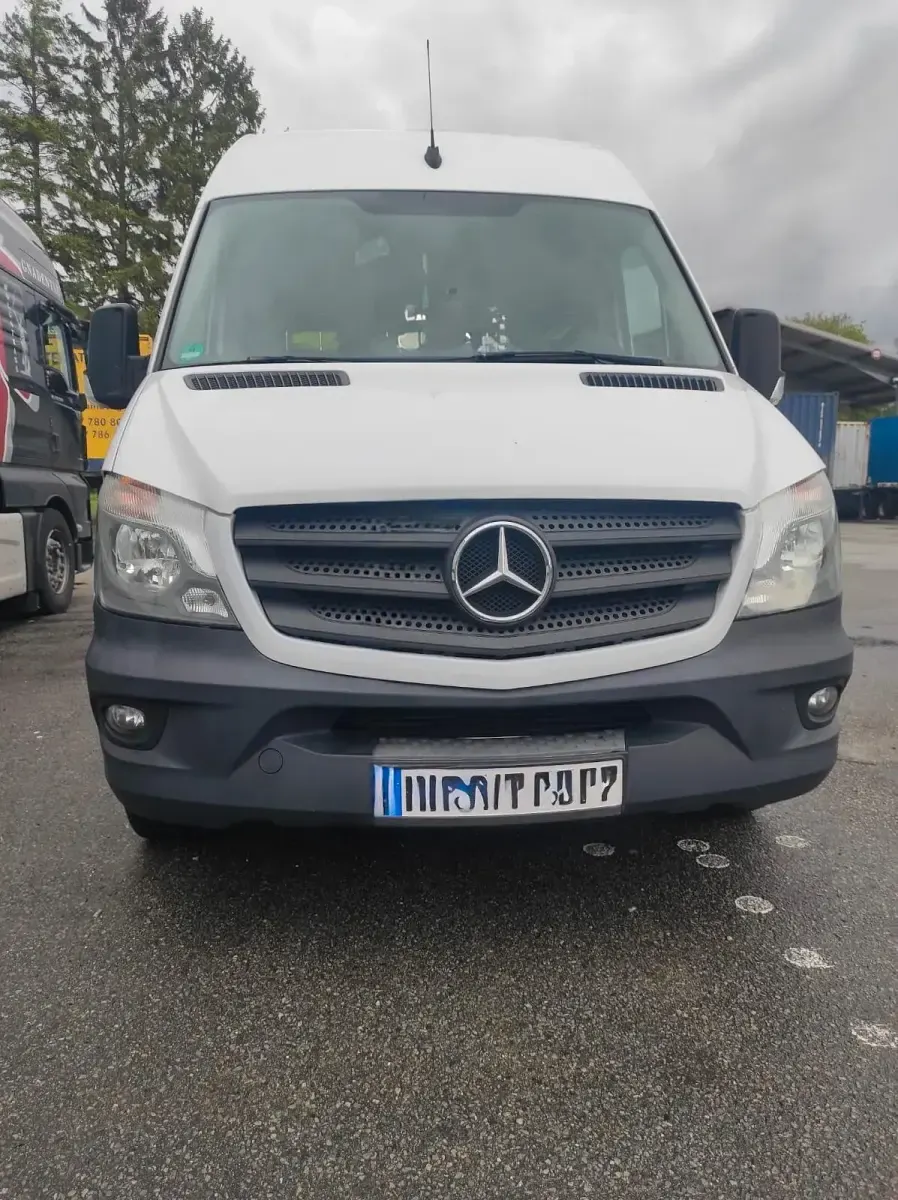 Gebraucht Mercedes Sprinter 163 PS (119 kW) 2017 Weiß Van