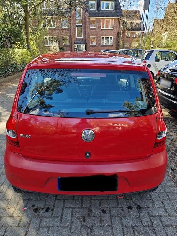 Gebraucht VW Fox 55 PS (40 kW) 2006 Rot Kleinwagen