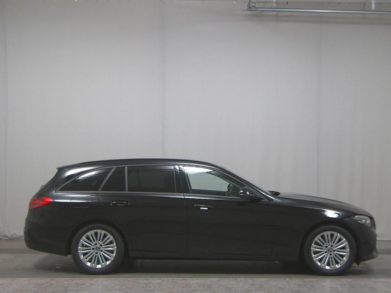 Schwarz Gebraucht 2023 Mercedes C220 Kombi | 24.980 € (Superpreis) - Bild 1/4