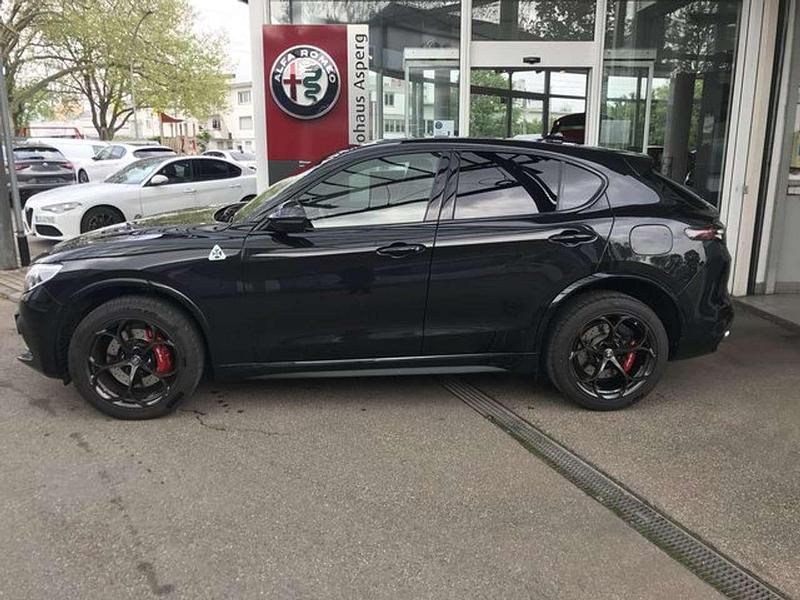Gebraucht Alfa Romeo Stelvio Quadrifoglio 510 PS (375 kW) 2021 Schwarz SUV
