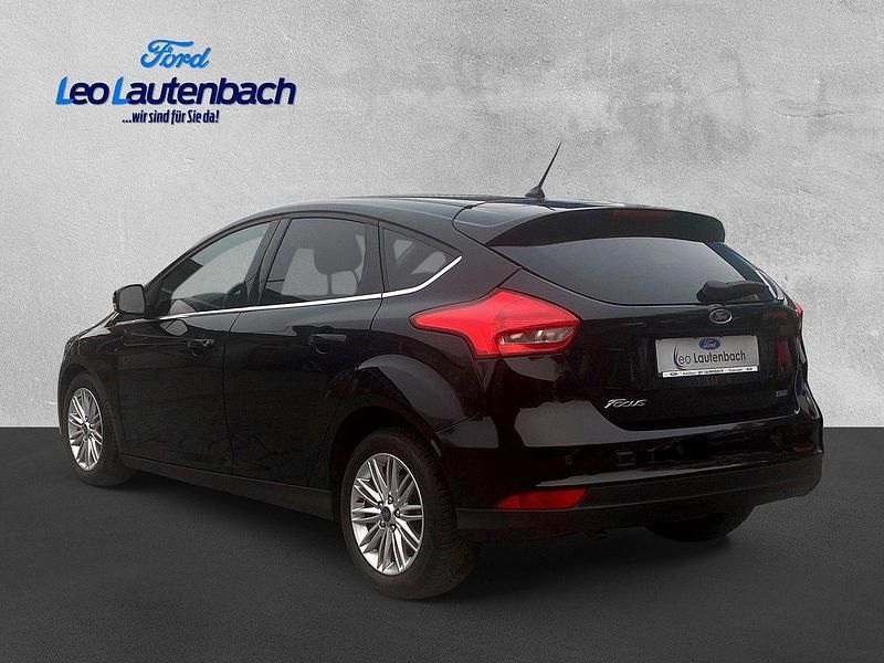 Brugt Ford Focus Cool & Connect 125 HK (91 kW) 2018 Sort Sedan
