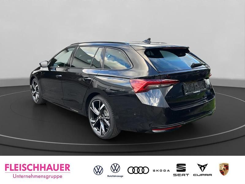 Gebraucht Skoda Octavia RS 265 PS (194 kW) 2025 Grau Limousine