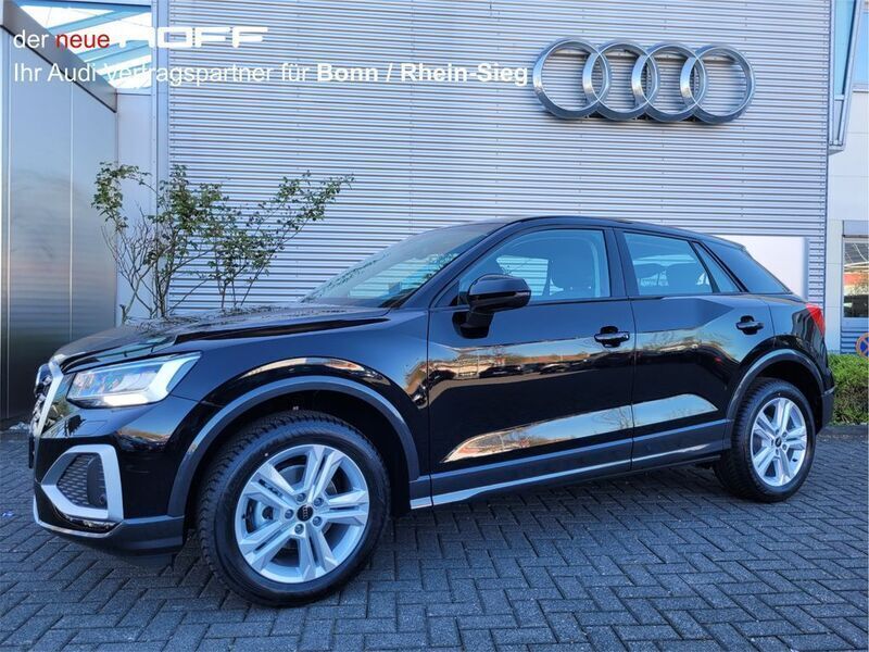 Schwarz Neu 2025 Audi Q2 Advanced SUV | 30.975 € (Guter Preis) - Bild 1/4