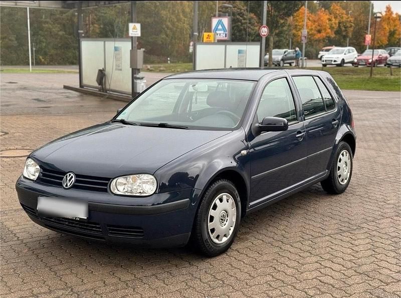 Blau Gebraucht 2001 VW Golf Limousine | 950 € (Superpreis) - Bild 1/4