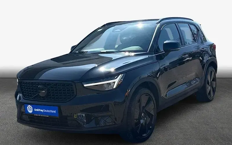 Gebraucht Volvo XC40 Plus 163 PS (119 kW) 2025 Schwarz SUV