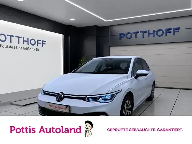 Gebraucht VW Golf VII Style 204 PS (150 kW) 2021 Kleinwagen
