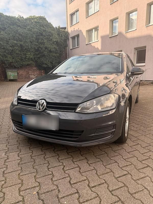 Gebraucht VW Golf 86 PS (63 kW) 2014 Grau Limousine
