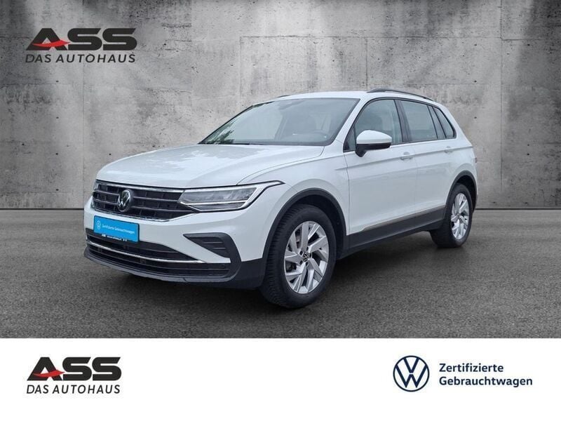 Pure white Gebraucht 2024 VW Tiguan Life SUV | 29.479 € (Guter Preis) - Bild 1/4