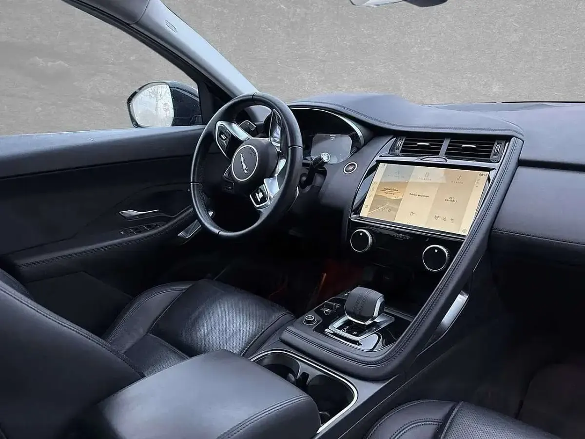 Second-hand Jaguar E-Pace S 200 CP (147 kW) 2021 Gri SUV