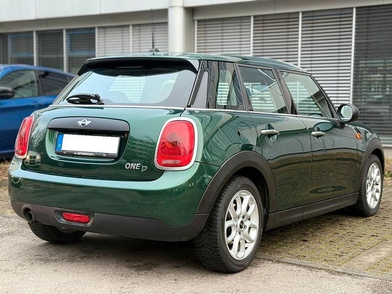 Gebraucht Mini One D 95 PS (69 kW) 2017 Grün Kleinwagen