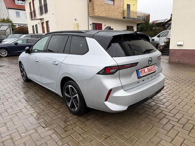Gebraucht Opel Astra 131 PS (96 kW) 2025 Silber Kombi