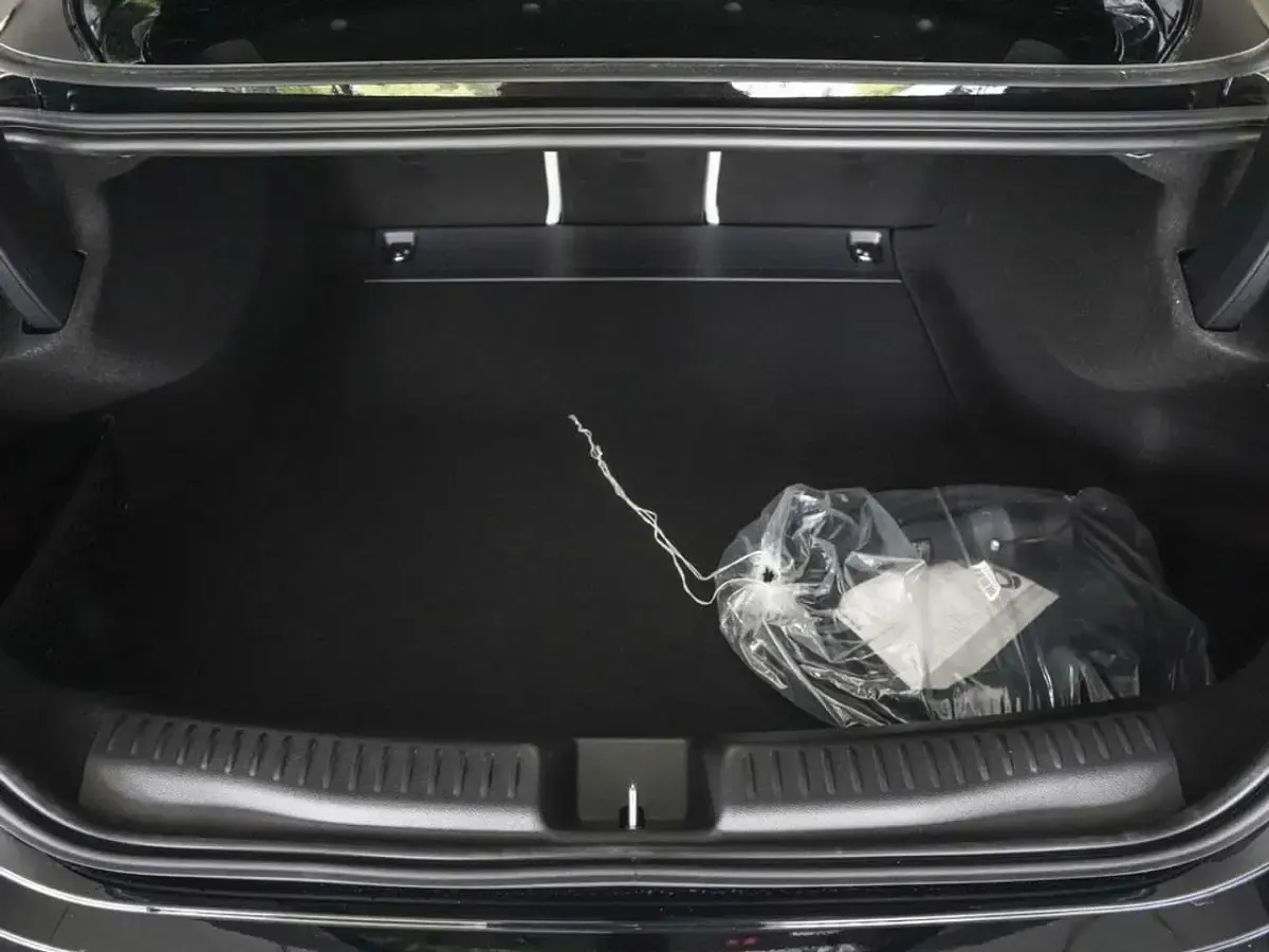 Gebraucht Mercedes 350 AMG line 260 kW (354 PS) 2026 Kosmosschwarz SUV