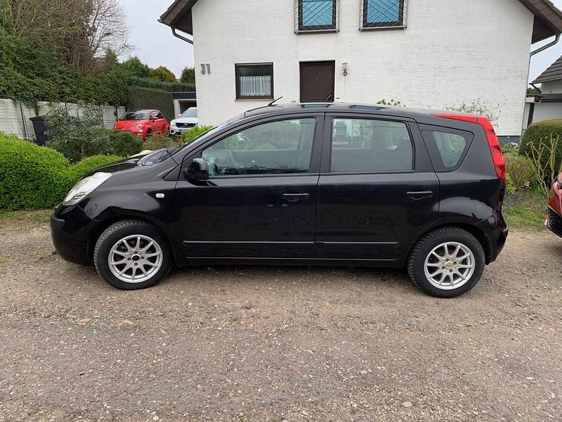 Gebraucht Nissan Note Acenta 110 PS (80 kW) 2007 Schwarz Kleinwagen