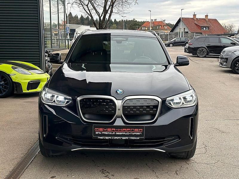 Gebraucht BMW iX3 Impressive 210 kW (286 PS) 2021 Schwarz SUV