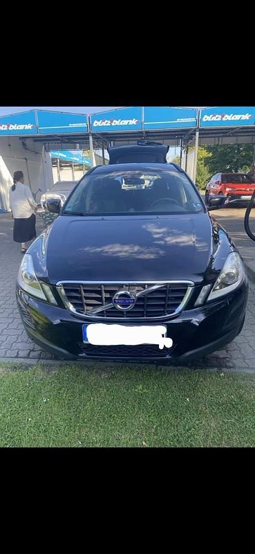 Schwarz Gebraucht 2012 Volvo XC60 SUV | 8.350 € - Bild 1/4