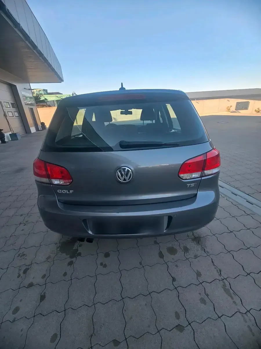 Gebraucht VW Golf VI 122 PS (89 kW) 2009 Grau Limousine
