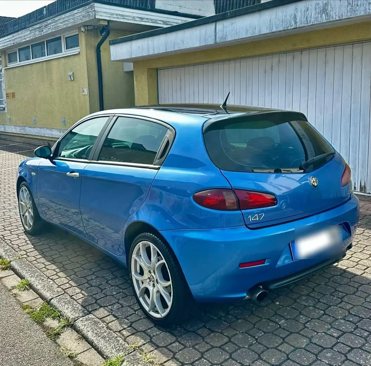 Gebraucht Alfa Romeo 147 120 PS (88 kW) 2007 Grau Kleinwagen