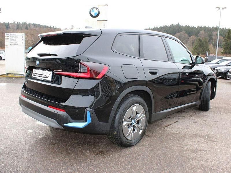 Gebraucht BMW iX1 Performance 230 kW (313 PS) 2023 Schwarz SUV