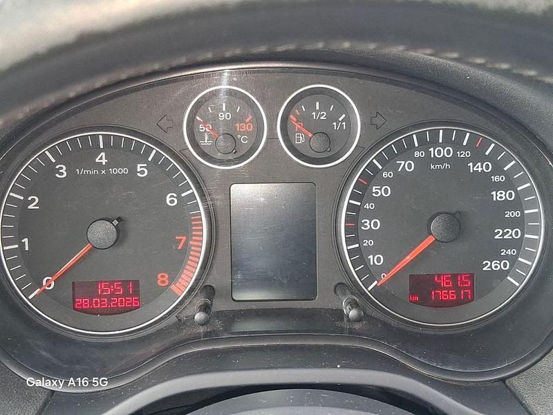 Gebraucht Audi A3 Attraction 102 PS (75 kW) 2007 Schwarz Kleinwagen