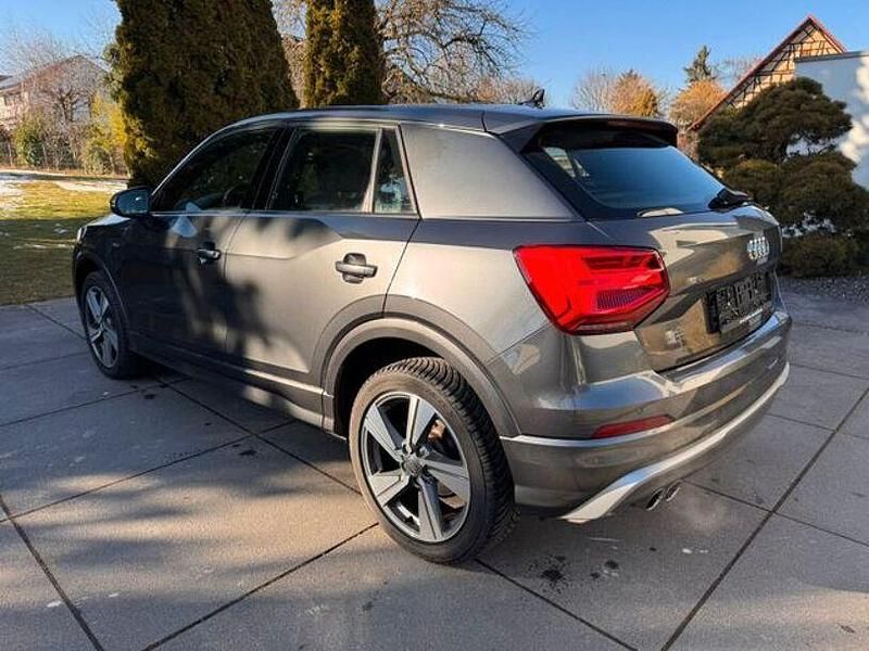 Gebraucht Audi Q2 S-Line 210 PS (154 kW) 2019 Grau SUV