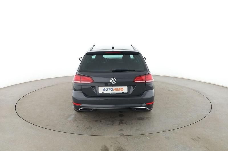 Gebraucht VW Golf VII Join 150 PS (110 kW) 2018 Grau Kombi