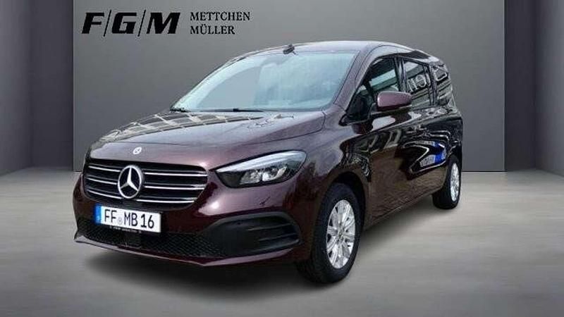 Rubellitrot Gebraucht 2025 Mercedes T180 Progressive Van / Kleinbus | 36.890 € - Bild 1/4
