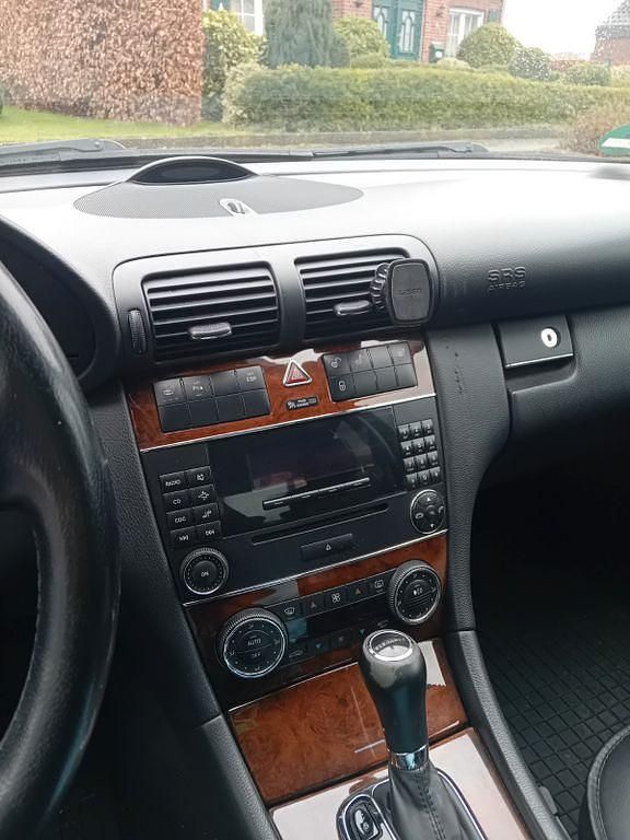 Gebraucht Mercedes C240 Elegance 170 PS (125 kW) 2005 Silber Limousine
