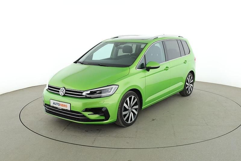 Gebraucht VW Touran Highline 150 PS (110 kW) 2018 Grün Van / Kleinbus