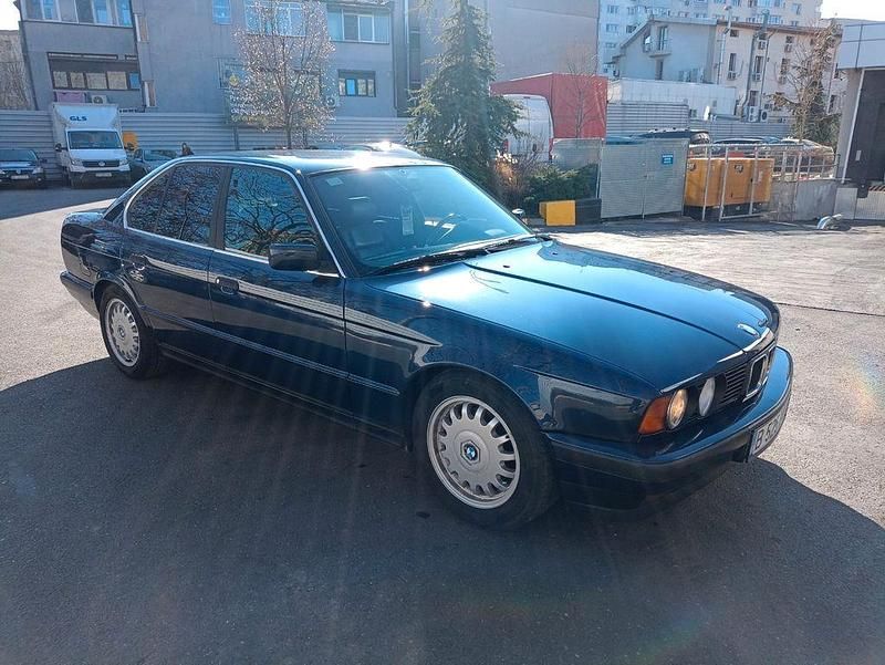 Second-hand BMW 525 Performance 192 CP (141 kW) 1992 Albastru Break