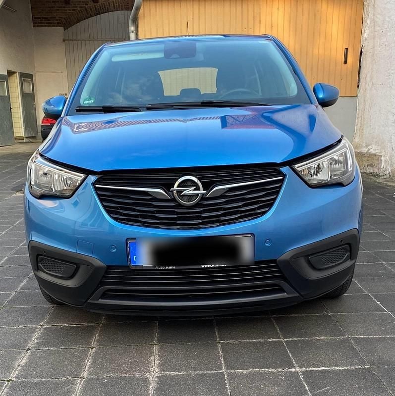 Blau Gebraucht 2017 Opel Crossland X SUV | 9.800 € (Guter Preis) - Bild 1/4