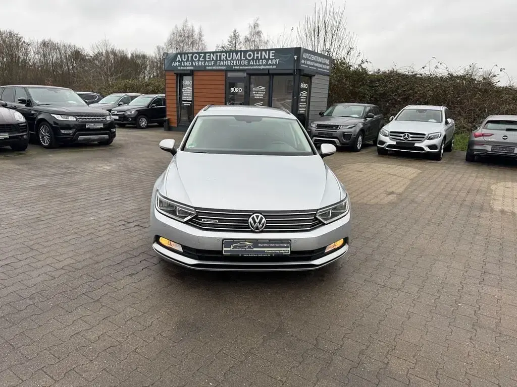 Używany VW Passat Trendline 120 KM (88 kW) 2017 Srebrny Kombi