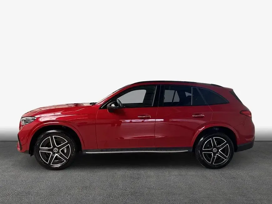 Gebraucht Mercedes GLC450 Premium 367 PS (269 kW) 2025 Manufaktur patagonienrot metal SUV
