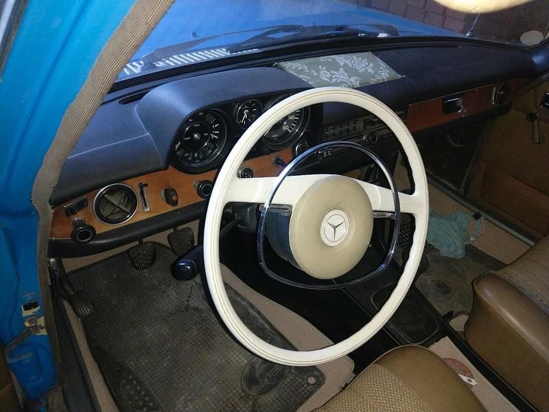 Gebraucht 2025 Mercedes W115 Limousine | 6.800 € - Bild 1/4