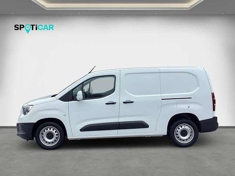 Gebraucht Opel Combo Edition 131 PS (96 kW) 2021 Jade weiss/arktis weiss Van / Kleinbus