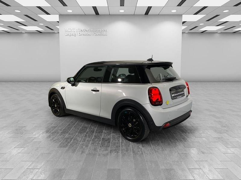 Gebraucht Mini Cooper SE 135 kW (184 PS) 2022 Weiß Kleinwagen