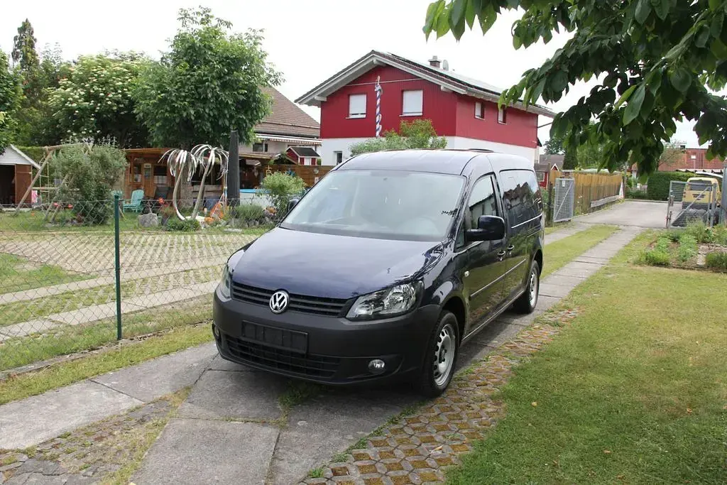 Gebraucht VW Caddy Maxi Trendline 140 PS (102 kW) 2014 Blau Van / Kleinbus