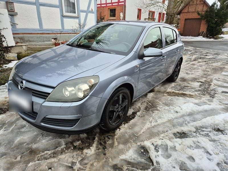 Gebraucht Opel Astra 105 PS (77 kW) 2005 Grau Limousine