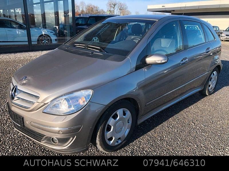Gebraucht Mercedes B200 140 PS (102 kW) 2006 Grau Van / Kleinbus