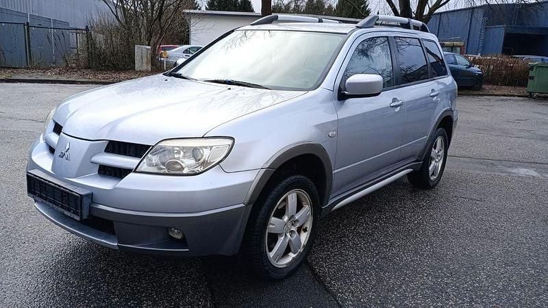 Gebraucht Mitsubishi Outlander 136 PS (100 kW) 2006 Silber SUV