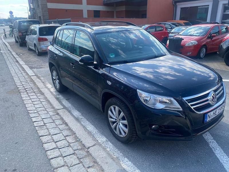 Gebraucht VW Tiguan Freestyle 150 PS (110 kW) 2011 Schwarz SUV
