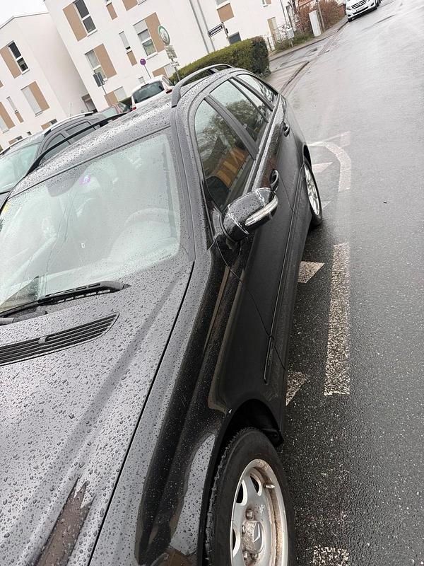 Gebraucht Mercedes C200 2005 Blau Kombi