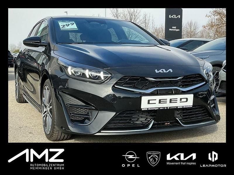 (1k) black pearl m Neu 2025 Kia Ceed GT GT-Line Limousine | 32.980 € (Etwas zu teuer) - Bild 1/4