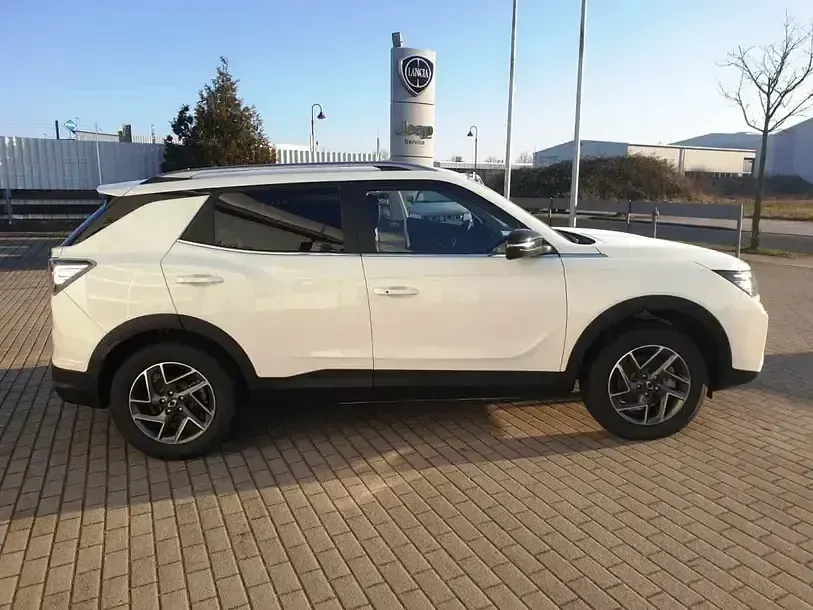 Usata KGM Korando 139 kW (190 CV) 2024 Bianco SUV