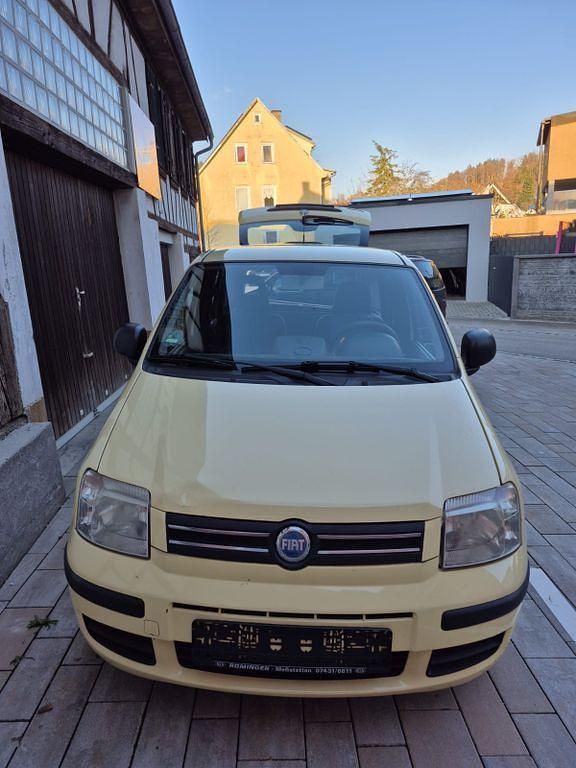 Gebraucht Fiat Panda 69 PS (50 kW) 2011 Gelb Kleinwagen