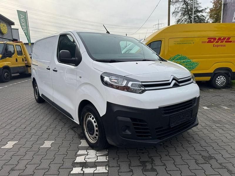 Gebraucht Citroën Jumpy 102 PS (75 kW) 2022 Weiß Van / Kleinbus