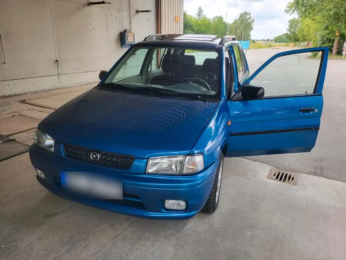 Gebraucht Mazda Demio 1998 Blau Kleinwagen