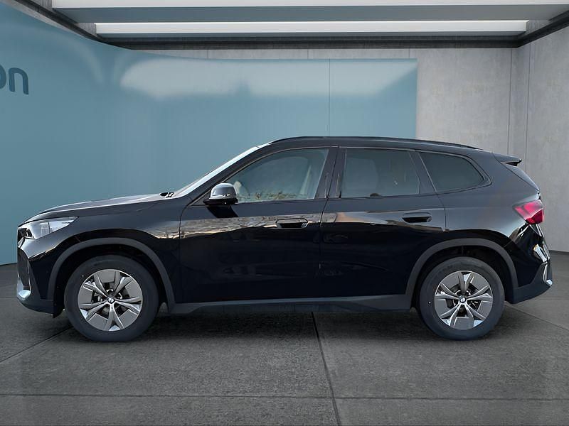Gebraucht BMW iX1 150 kW (204 PS) 2025 Schwarz SUV