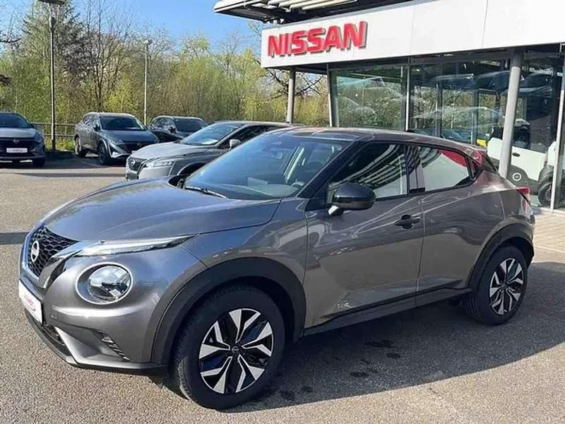 Grau (gun metallic (m)) Neu 2025 Nissan Juke Acenta SUV | 22.840 € (Fairer Preis) - Bild 1/4